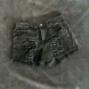 American Eagle Vintage High Rise Festival Distressed Jean Shorts Black Size 2